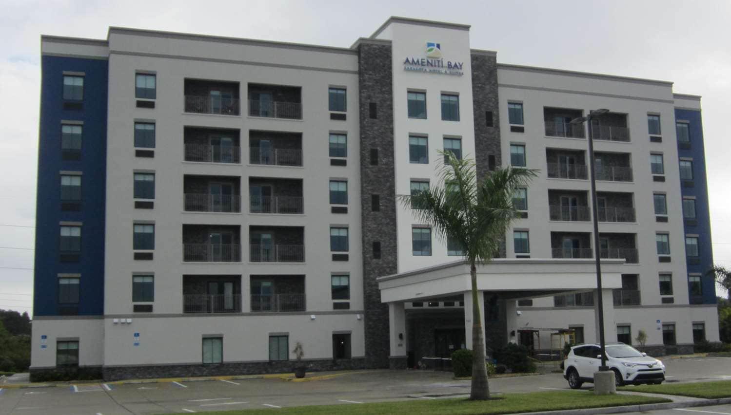 Ameniti Bay - Best Western Signature Collection Fruitville Buitenkant foto