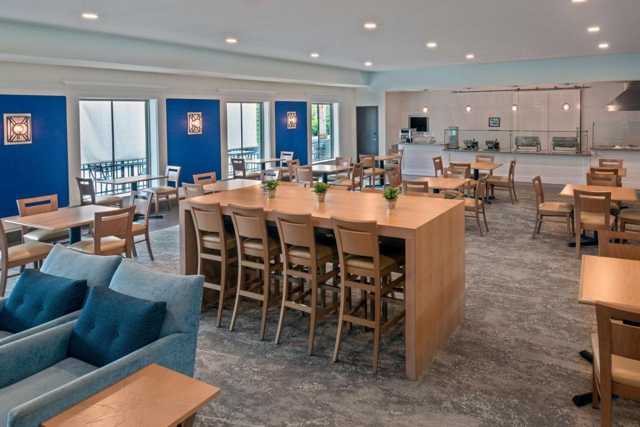 Ameniti Bay - Best Western Signature Collection Fruitville Buitenkant foto